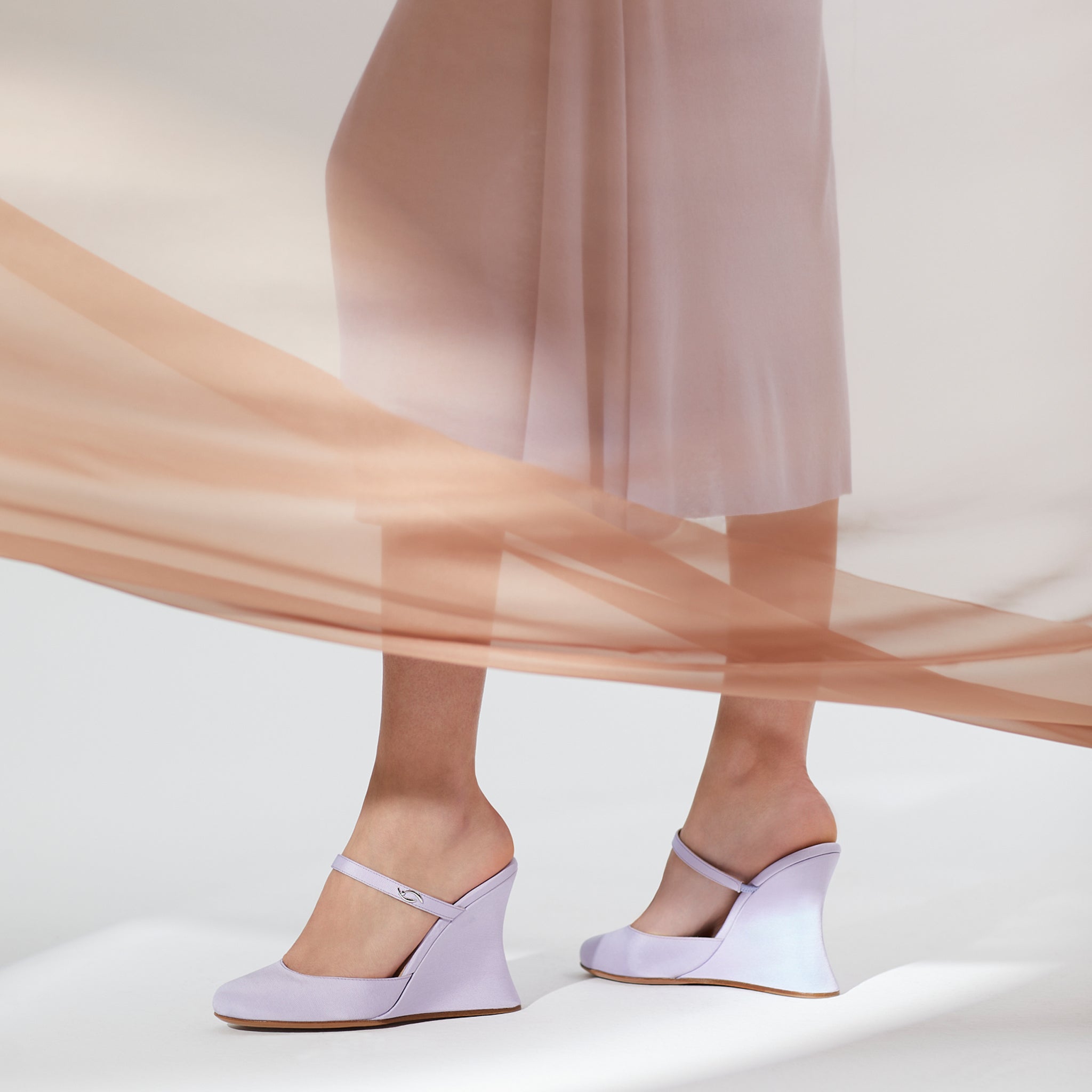 La Nonchalante Lilac Grosgrain